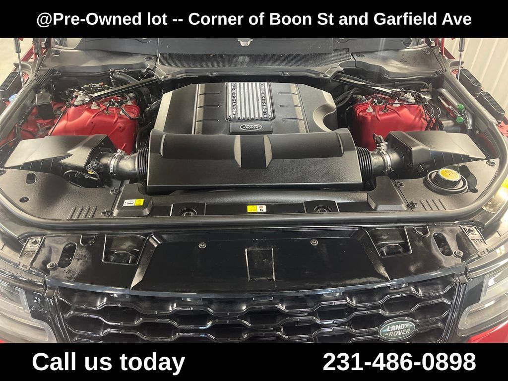 Used 2019 Land Rover Range Rover Sport HSE Dynamic AWD/4WD image 9
