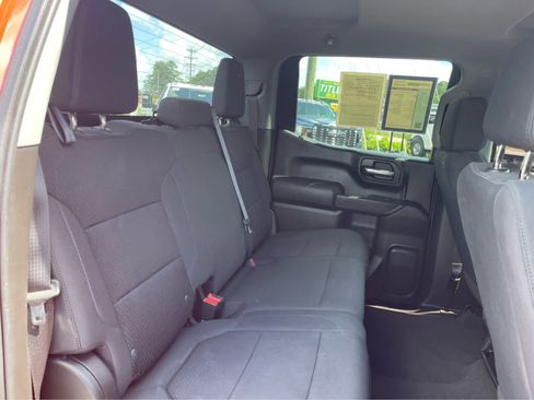 Used 2021 Chevrolet Silverado 1500 Custom Trail Boss w/ LPO, Dark Essentials Package AWD/4WD image 22