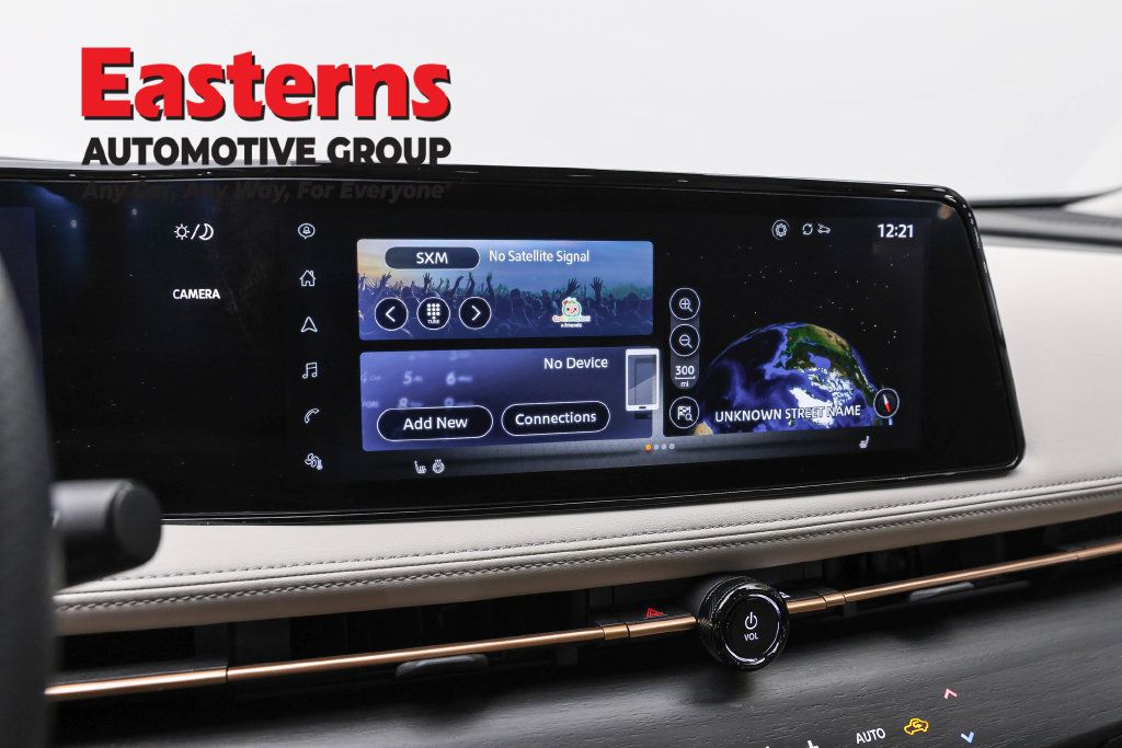 Used 2023 Nissan Ariya AWD image 21