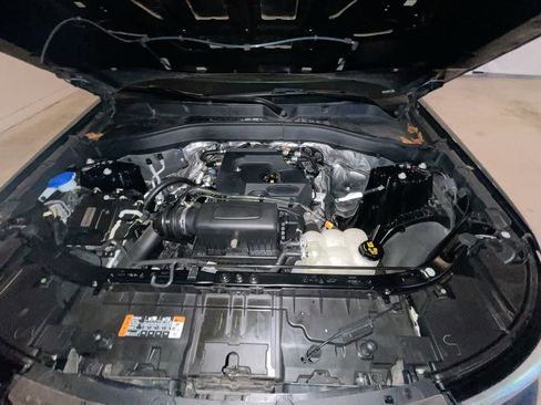 Used 2020 Ford Explorer XLT w/ Equipment Group 202A image 26