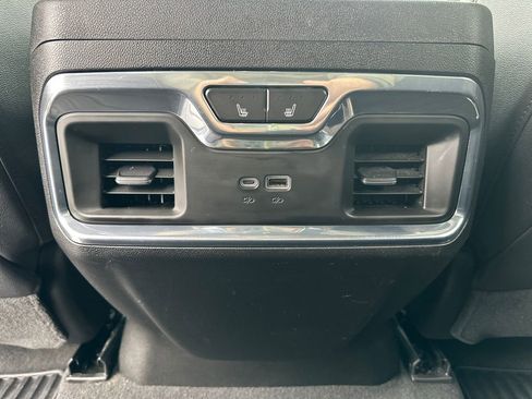 Used 2022 Chevrolet Silverado 1500 LTZ w/ LTZ Premium Package image 13