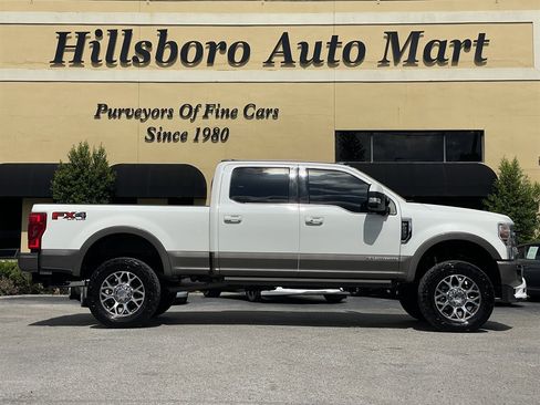 Used 2021 Ford F250 King Ranch w/ King Ranch Ultimate Package AWD/4WD image 4