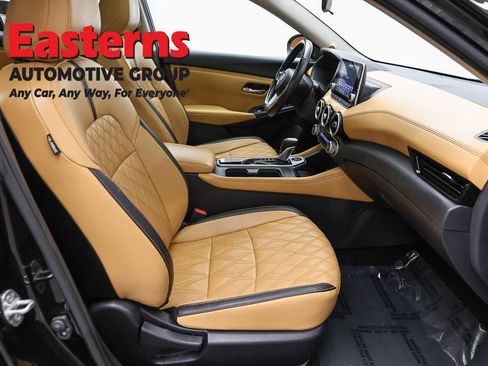 Used 2023 Nissan Sentra SV w/ SV Premium Package FWD image 24