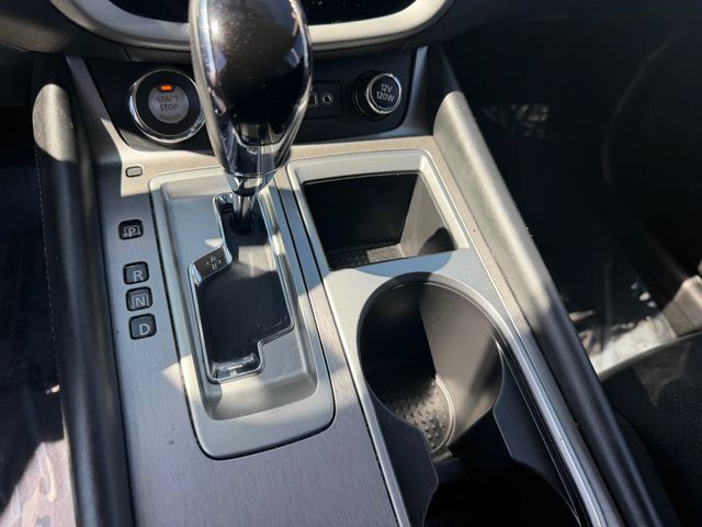 Used 2019 Nissan Murano SV AWD/4WD image 15