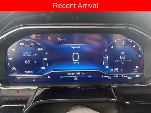 Used 2025 Chevrolet Silverado 1500 LTZ w/ Technology Package image 3