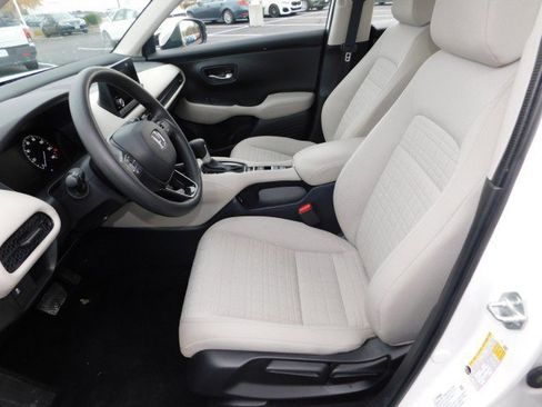 Used 2024 Honda HR-V LX image 13