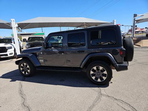 Used 2020 Jeep Wrangler Unlimited Sahara image 5