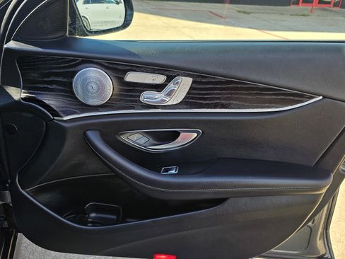Used 2018 Mercedes-Benz E 300 w/ Premium 1 Package image 25