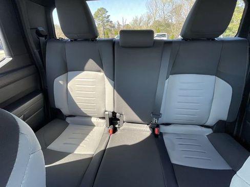 Used 2025 Toyota Tacoma TRD Sport AWD/4WD image 14