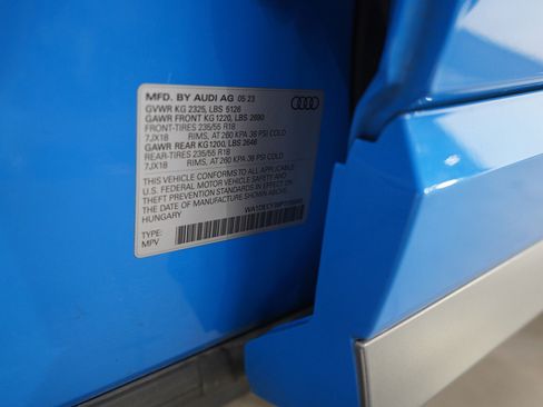 Used 2023 Audi Q3 2.0T Premium image 24