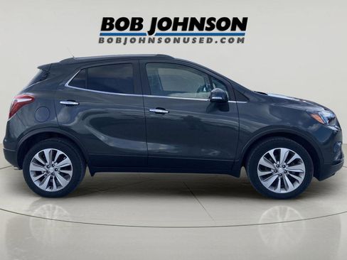 Used 2018 Buick Encore Preferred FWD image 2
