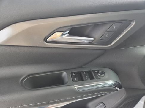 New 2026 Chevrolet Traverse LT w/ Sun and Wheel Package image 37