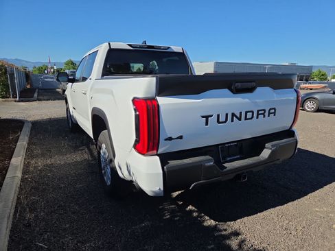 Used 2024 Toyota Tundra SR5 w/ SR5 Premium Package AWD/4WD image 3