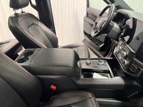 Used 2022 Ford Expedition Max Limited image 27