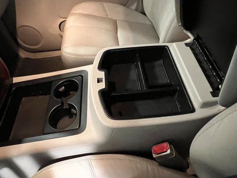 Used 2009 Chevrolet Silverado 1500 LTZ w/ White Diamond Edition AWD/4WD image 18