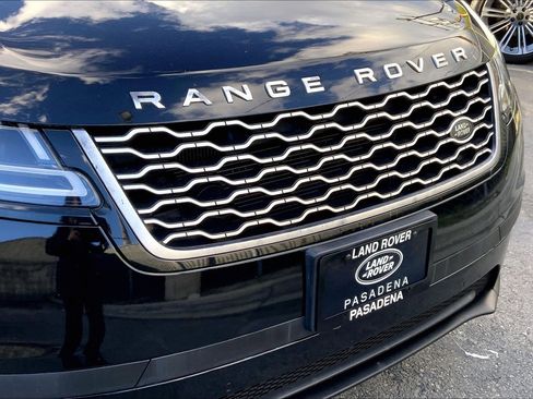 Used 2020 Land Rover Range Rover Velar S image 29