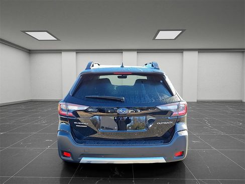 New 2025 Subaru Outback Limited image 6