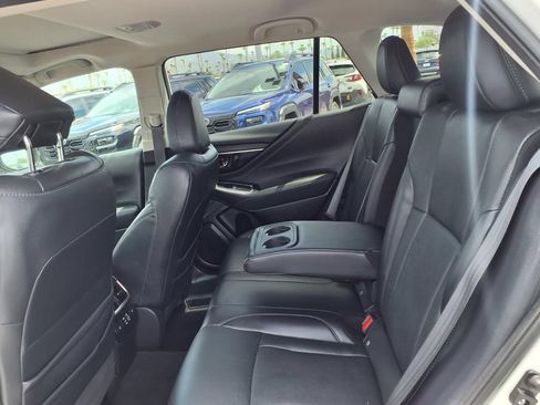 Used 2024 Subaru Outback Touring AWD/4WD image 23