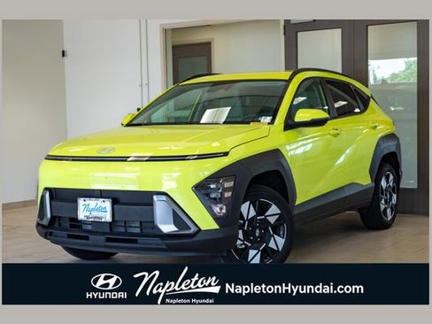 Certified 2025 Hyundai Kona SEL AWD/4WD image 1