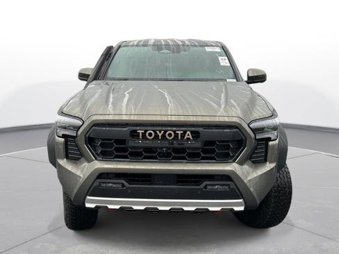 Certified 2025 Toyota Tacoma 4x4 Double Cab Hybrid image 3