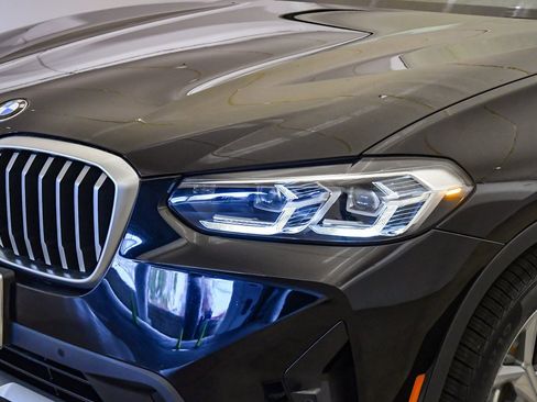 Certified 2023 BMW X3 xDrive30i w/ Premium Package image 9