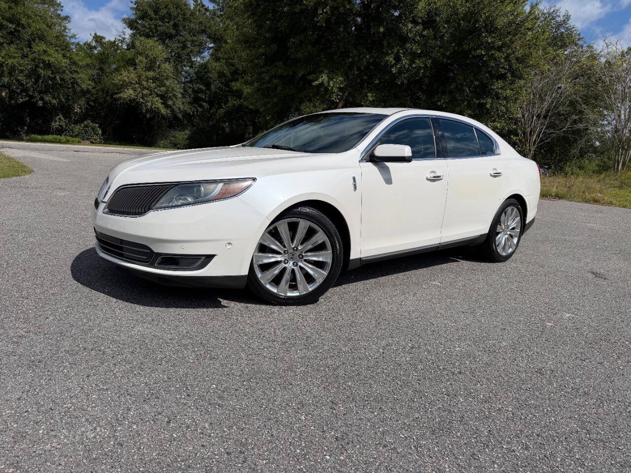 Used 2013 Lincoln MKS AWD image 29