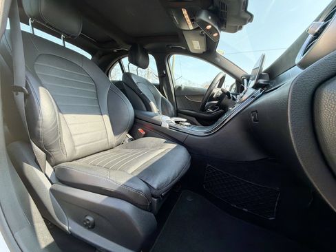 Used 2015 Mercedes-Benz C 400 4MATIC image 27