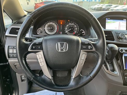 Used 2016 Honda Odyssey Touring image 12