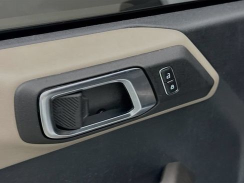 Used 2023 Ford Bronco Wildtrak AWD/4WD image 18