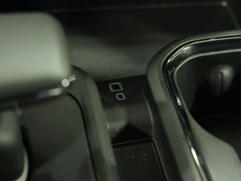 New 2025 GMC Sierra 1500 AT4 w/ AT4 Premium Package image 42