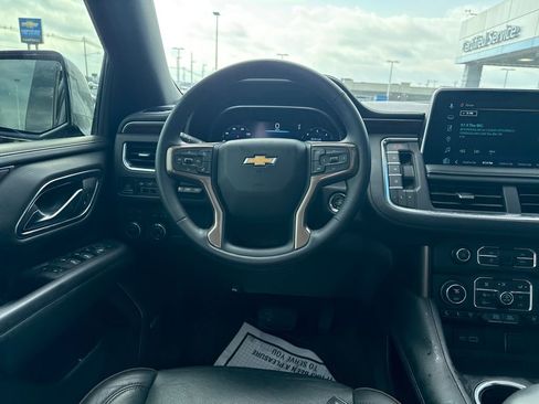 Used 2023 Chevrolet Tahoe High Country image 14
