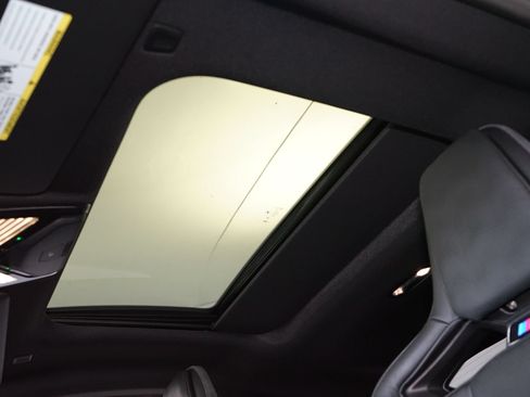 Used 2024 BMW M4 Coupe RWD image 12