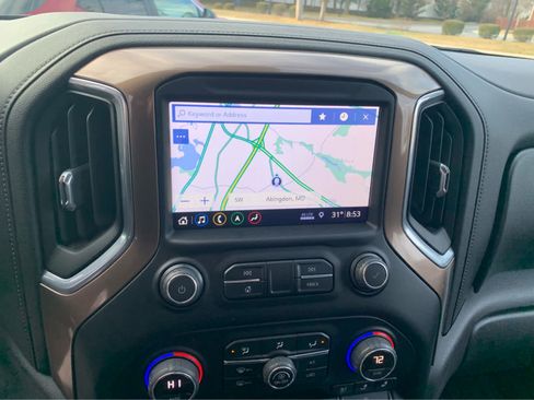 Used 2019 Chevrolet Silverado 1500 High Country w/ Safety Package II image 18