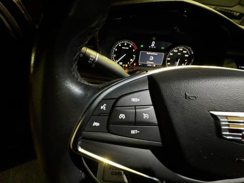 Used 2021 Cadillac XT5 Luxury w/ LPO, Floor Liner Package image 17