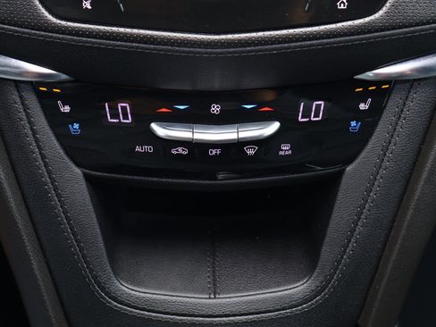 Used 2023 Cadillac XT5 Sportv AWD/4WD image 30