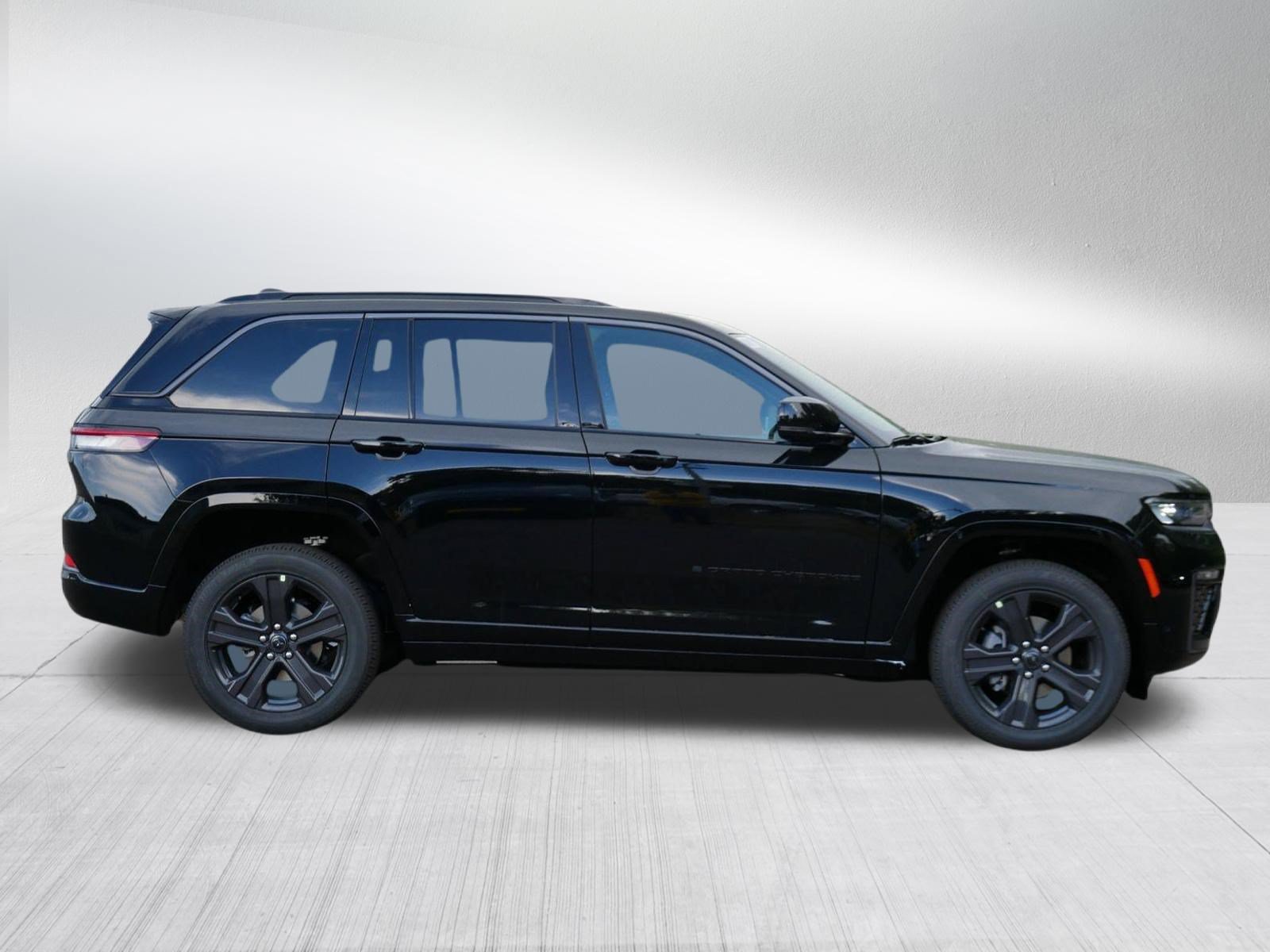New 2027 Jeep Grand Cherokee Limited AWD/4WD image 8