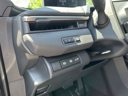 New 2026 Toyota C-HR AWD/4WD image 23