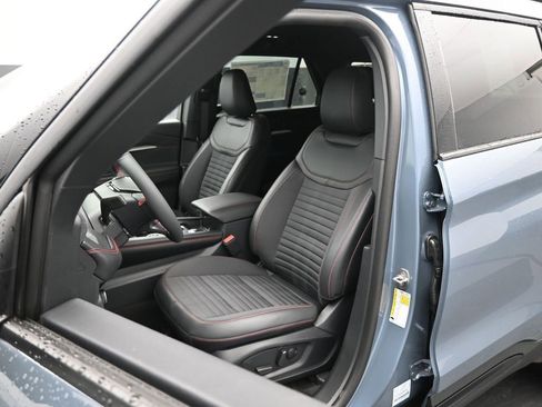 New 2026 Ford Explorer ST-Line image 8