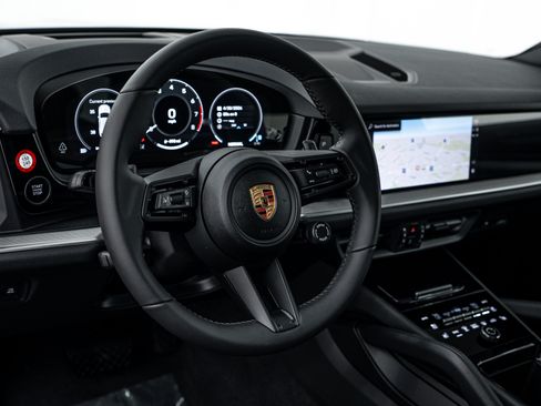 Certified 2026 Porsche Cayenne AWD/4WD image 13