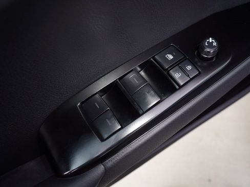 Certified 2025 Toyota Camry SE image 13