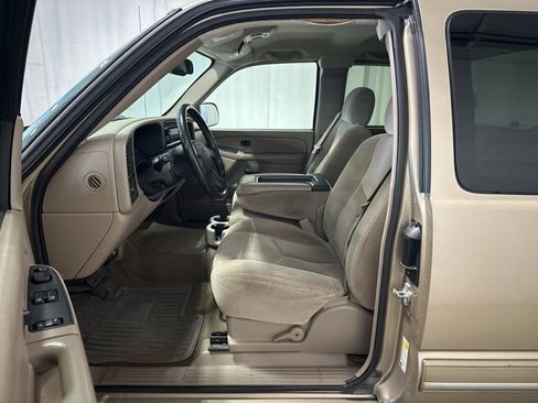 Used 2006 Chevrolet Silverado 1500 LT w/ Light Duty Power Package image 7