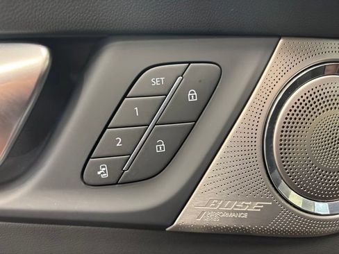Used 2026 Buick Enclave Avenir w/ Super Cruise Package AWD/4WD image 40