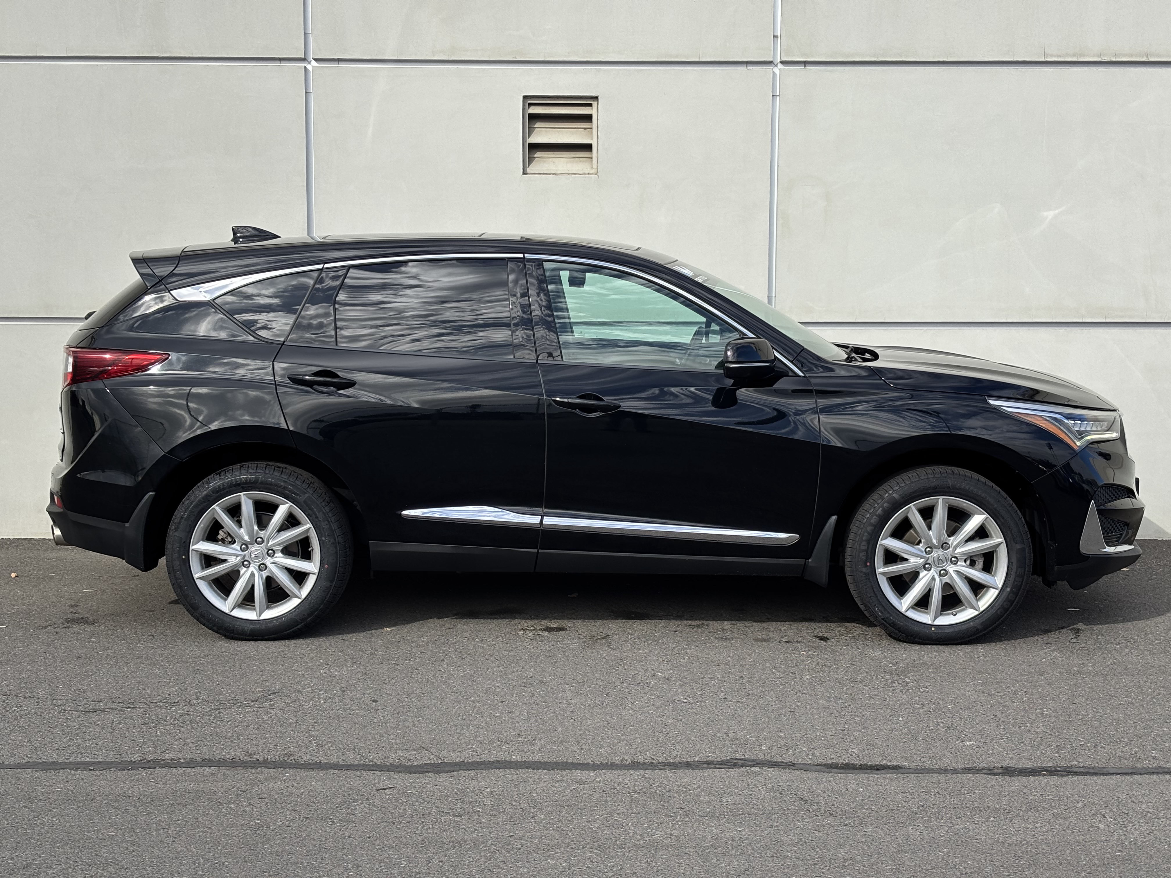 Used 2020 Acura RDX AWD image 2