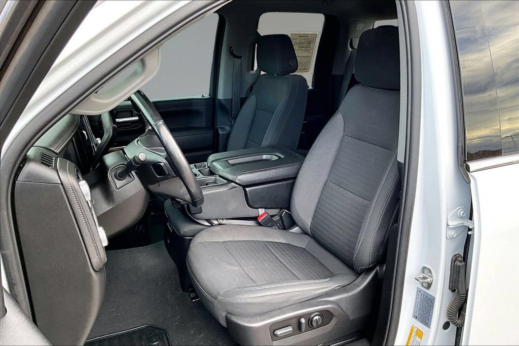 Used 2022 GMC Sierra 2500 SLE w/ SLE Convenience Package RWD image 21