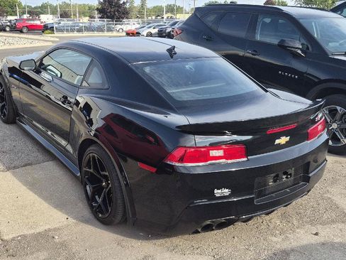 Used 2015 Chevrolet Camaro Z/28 RWD image 4
