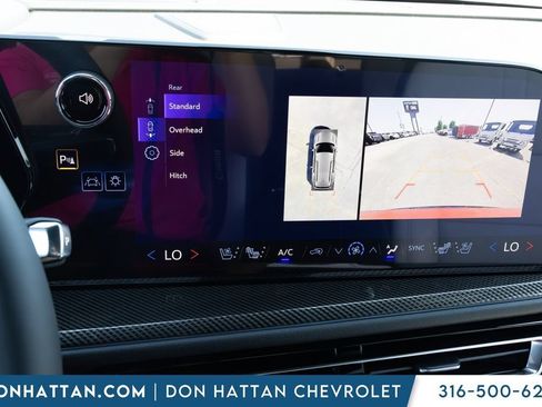 New 2026 Chevrolet Traverse High Country FWD image 8
