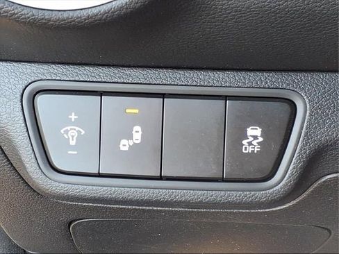 Used 2023 Kia Forte GT-Line w/ GT-Line Premium Package image 19