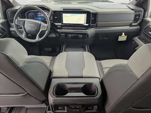 New 2026 Chevrolet Silverado 2500 ZR2 AWD/4WD image 15