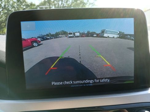 Certified 2021 Ford Escape SE w/ Cold Weather Package image 24