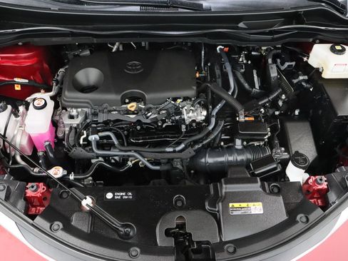 Certified 2025 Toyota Sienna LE image 37